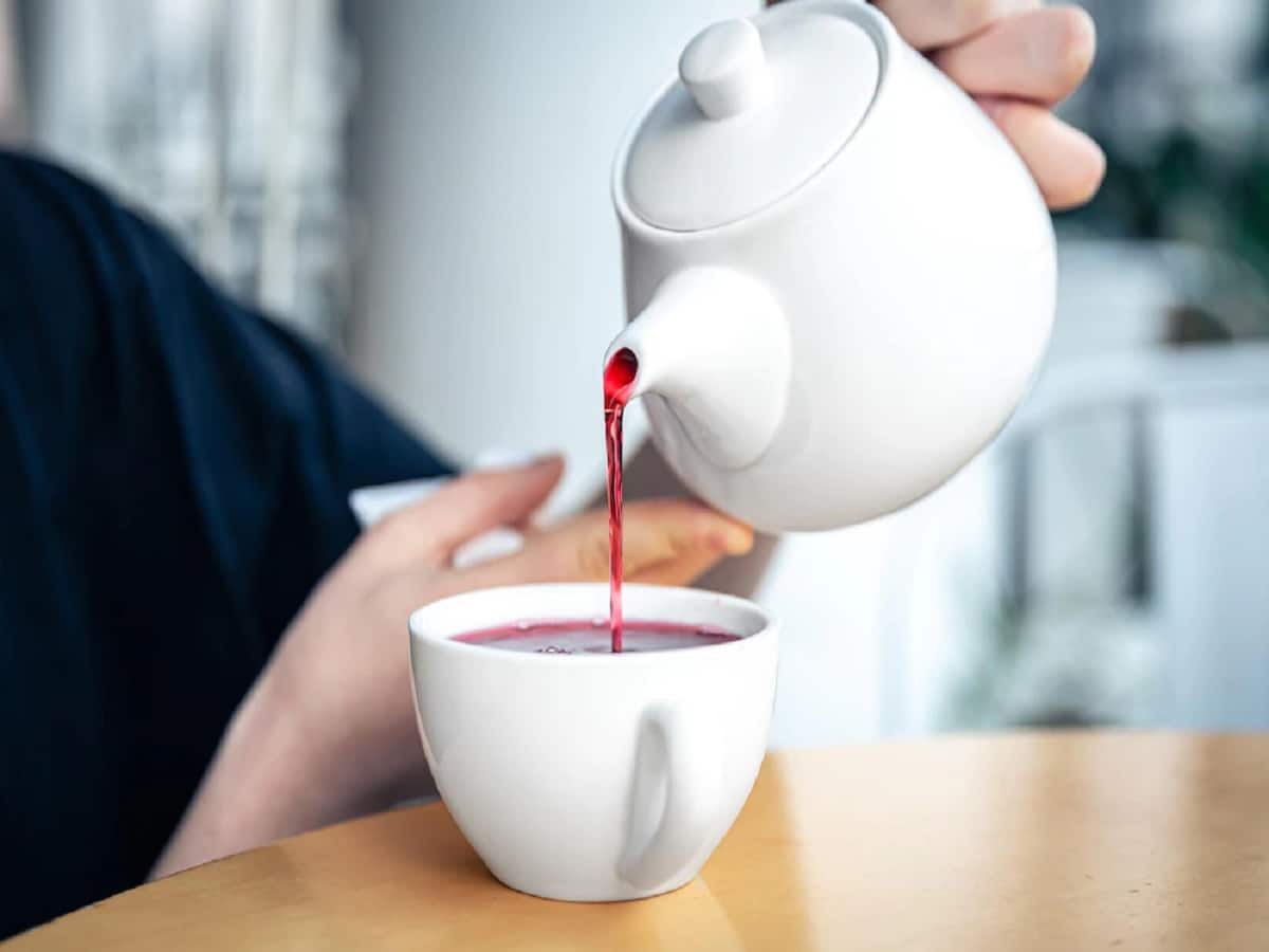 International Tea Day: 5 Amazing Health Benefits Of Purple Tea